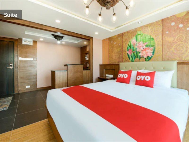 Hotel Super Oyo 458 Nakorn Siam Boutique Pattaya Exterior foto