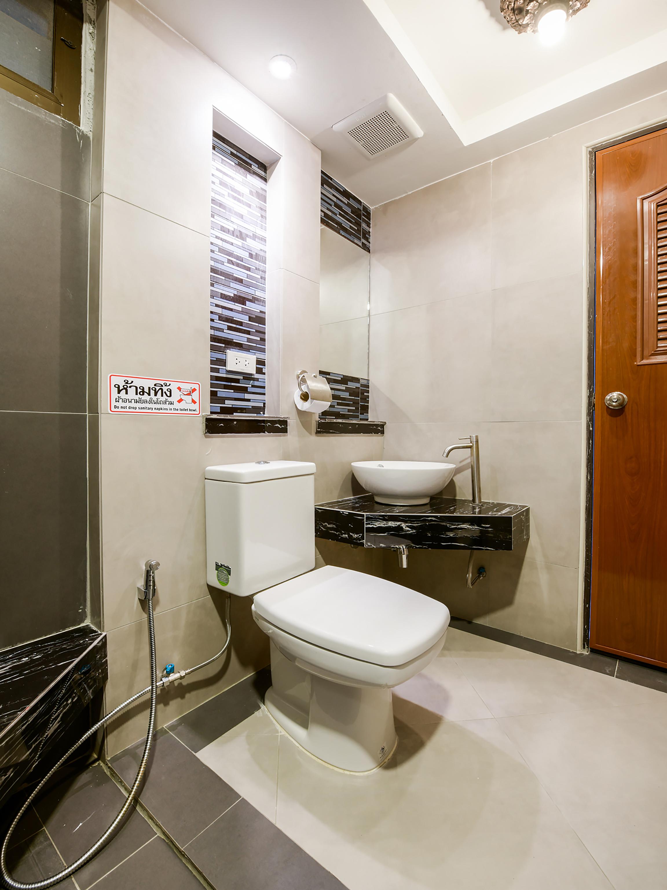 Hotel Super Oyo 458 Nakorn Siam Boutique Pattaya Exterior foto